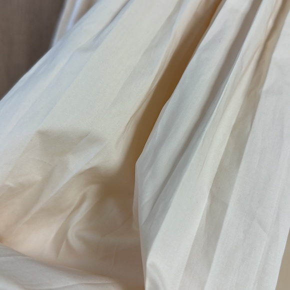 Delmara Dress - Picture 7 of 8